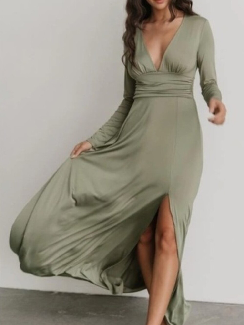 Green Long Sleeve V-Neck Maxi Dress with Side Slit - LARGE